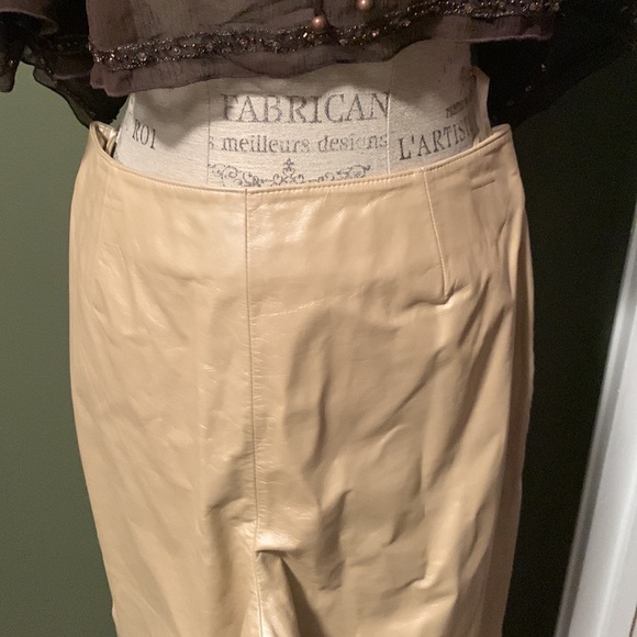 BNWOT 100% Leather fully lined Leather Pants, Size 14, beige color, no pockets. - Picture 10 of 16